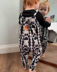 PRE ORDER - Knitted Paws