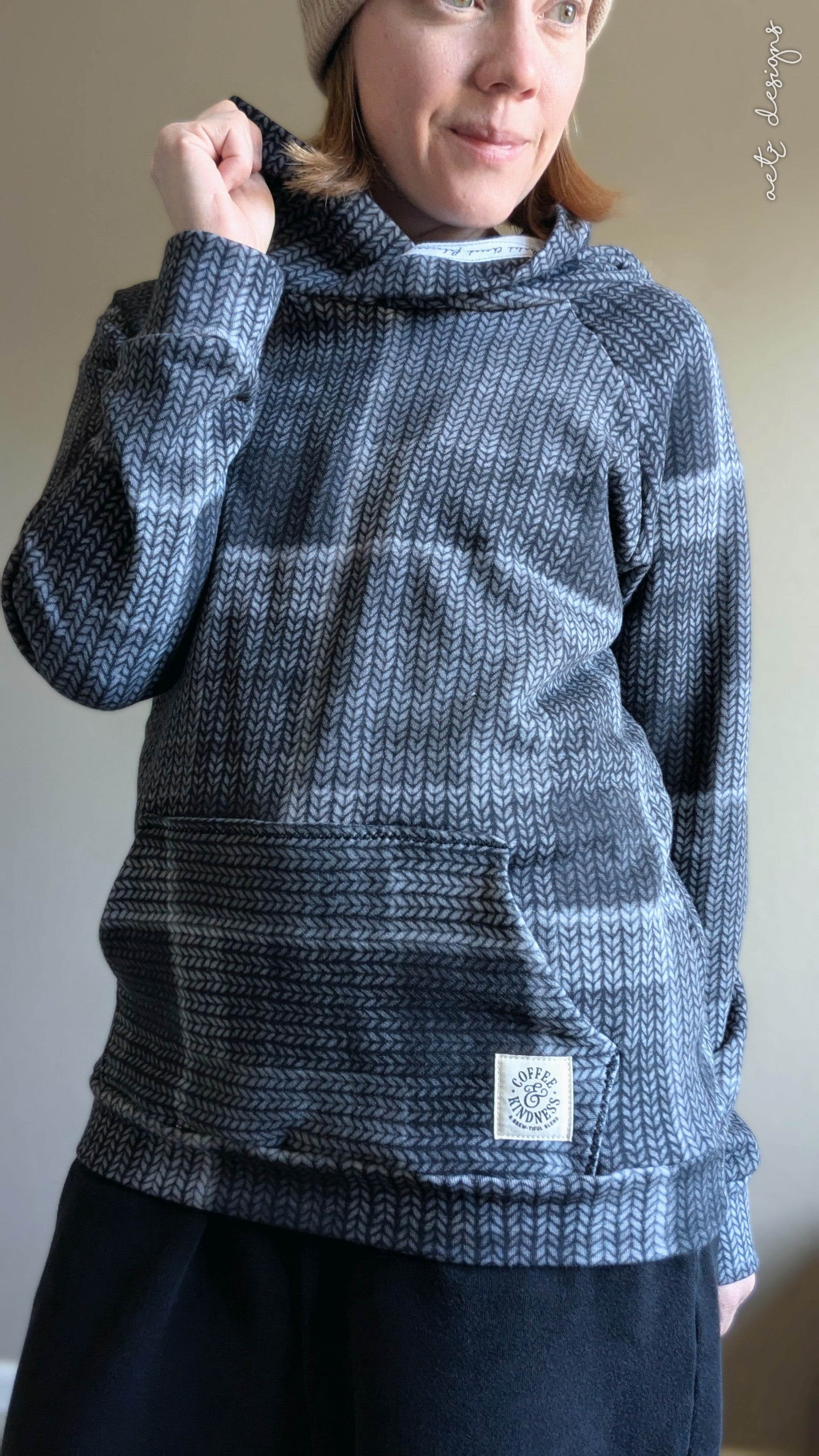 PRE ORDER - Grey Knitted Plaid