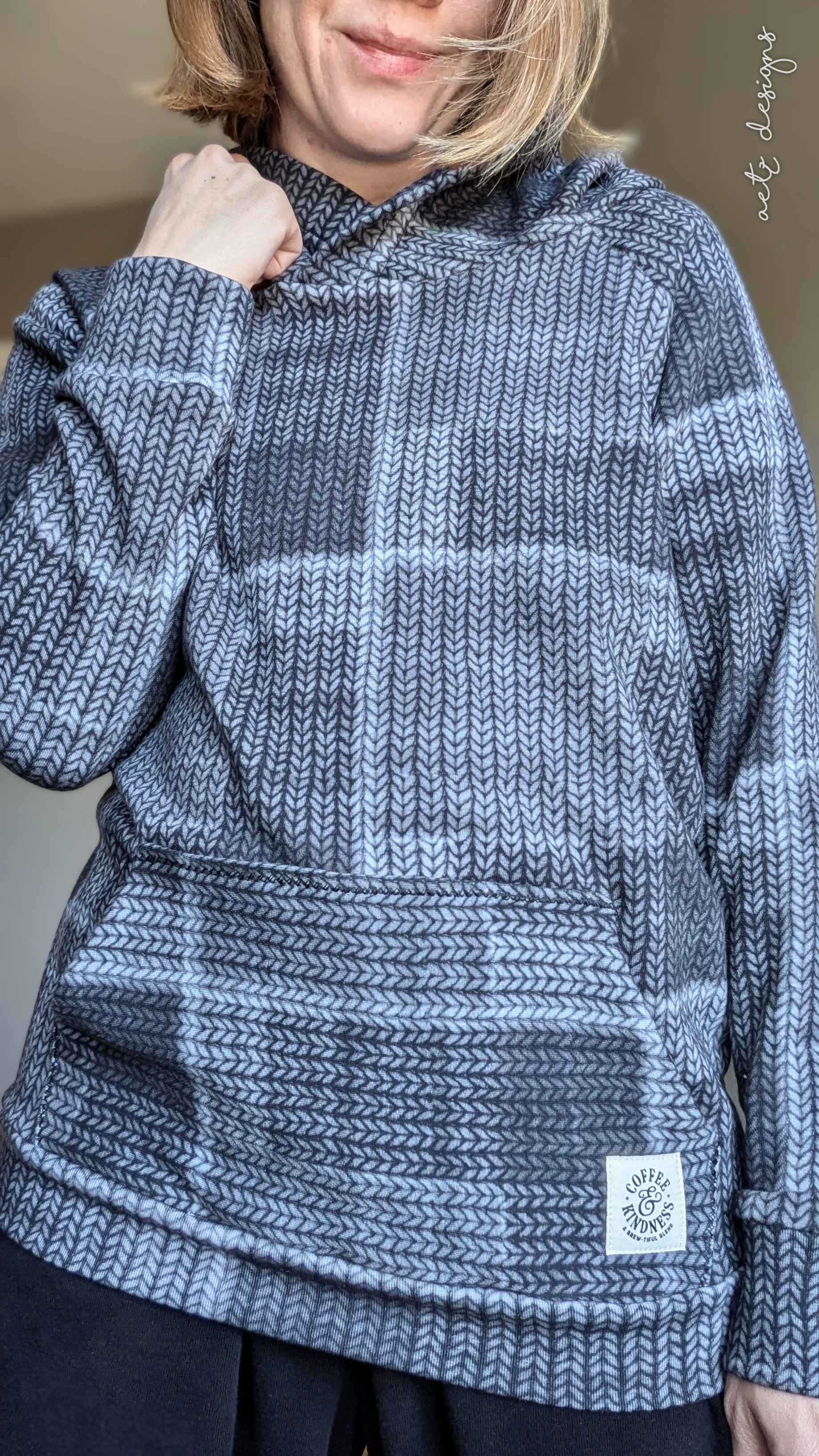 PRE ORDER - Grey Knitted Plaid