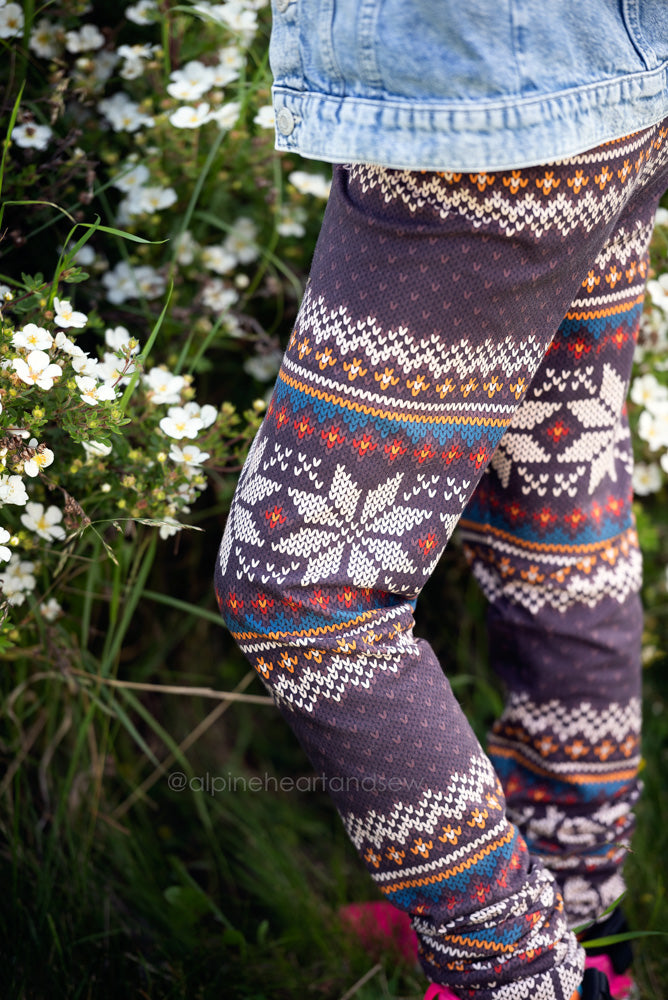 PRE ORDER - Rusty Dusty Sweater