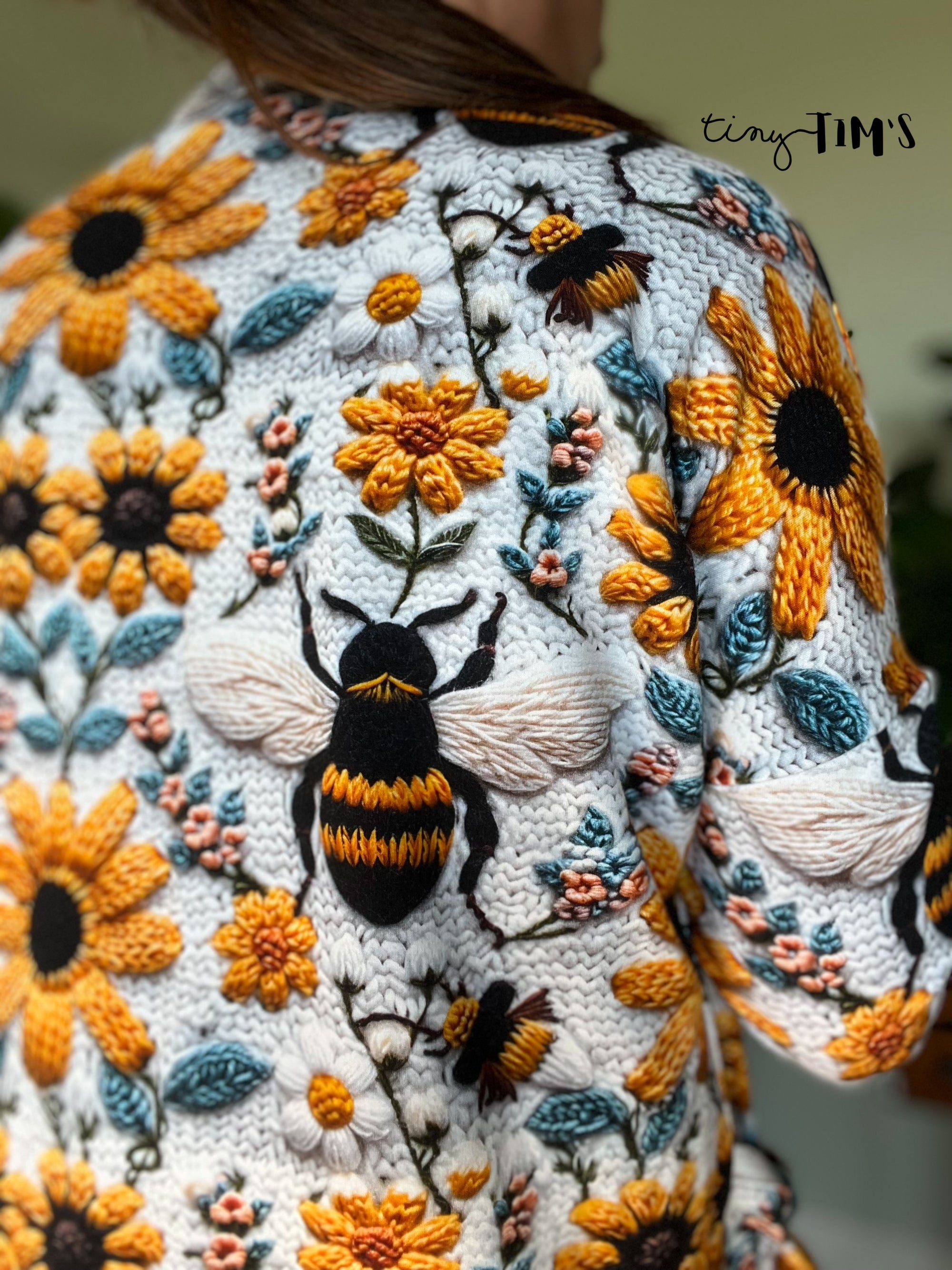 PRE ORDER - Embroidered Bees